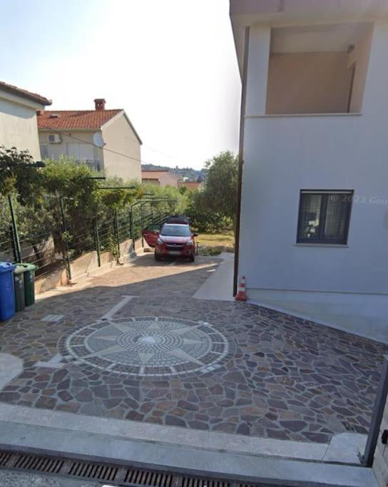 Nelkas Apartments Pula Exterior foto